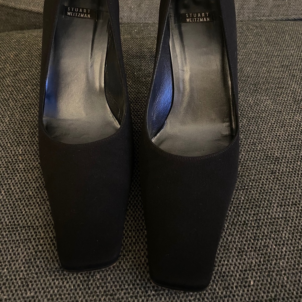 Black square toe heels.